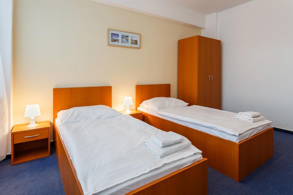 Hotel Veronika Ostrava Bagian luar foto