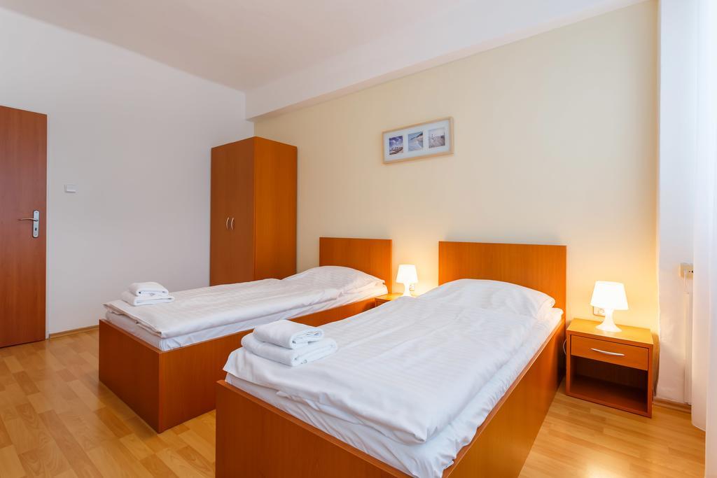 Hotel Veronika Ostrava Bagian luar foto