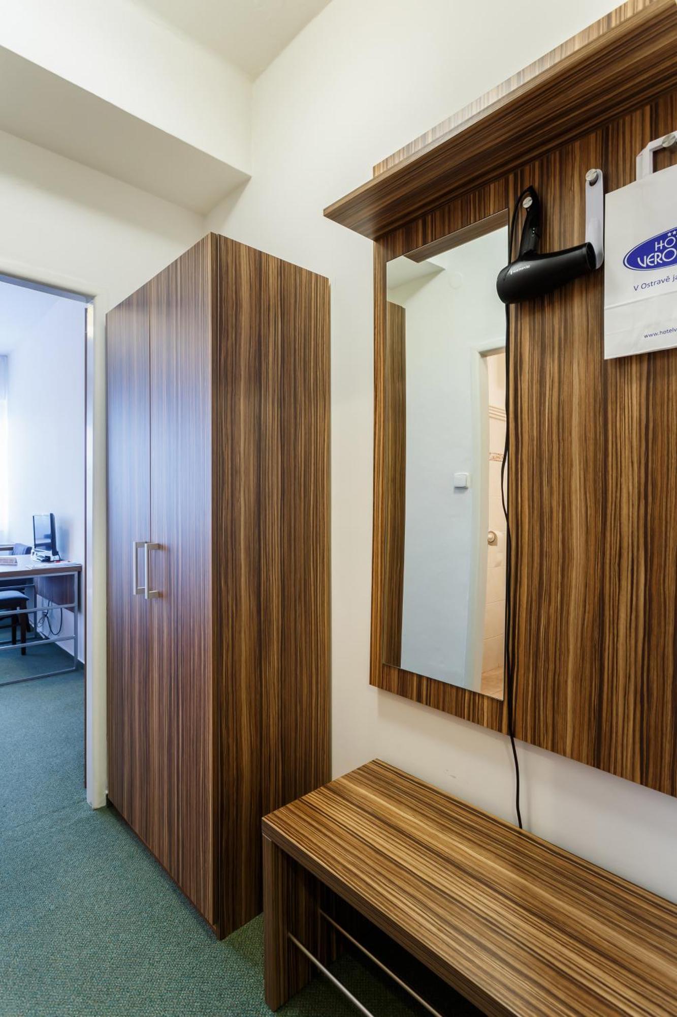 Hotel Veronika Ostrava Bagian luar foto